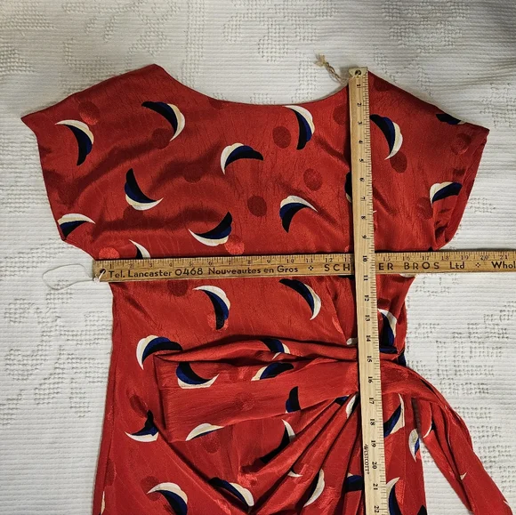 80s Ruched Red Dress - Picture 6 of 10